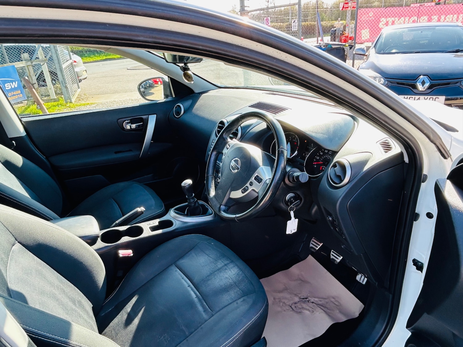 Used Nissan Qashqai 2011 for sale - 77979098: Photo 2