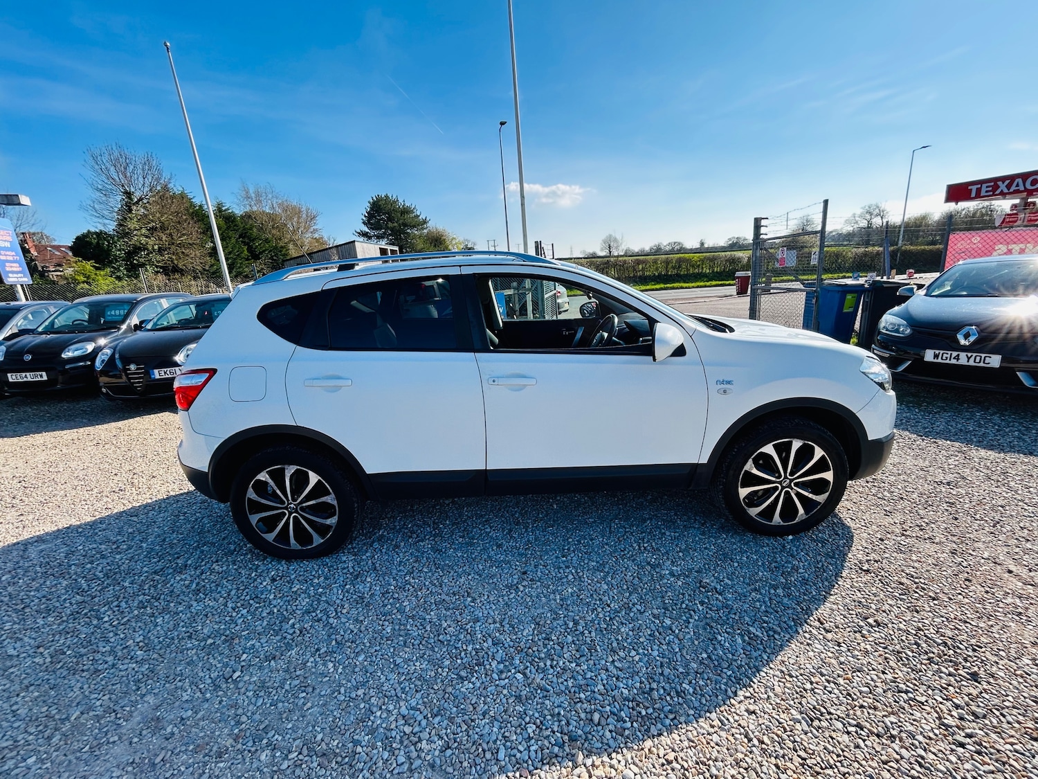 Used Nissan Qashqai 2011 for sale - 77979098: Photo 9