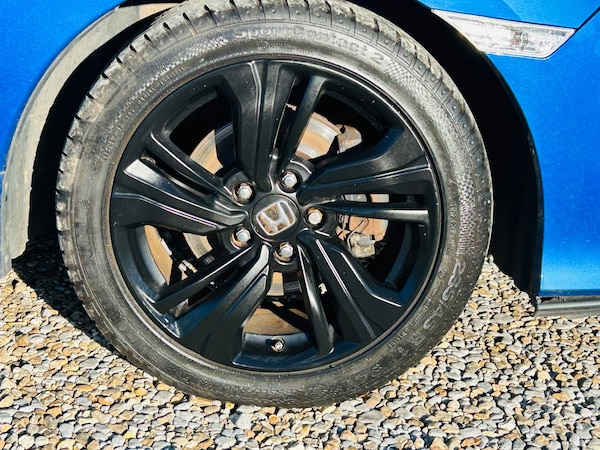 Used Honda Civic 2018 for sale - 72394157: Photo 3