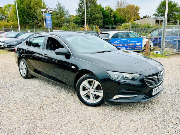 Used Vauxhall Insignia 2019 for sale - 76316062: Photo 1