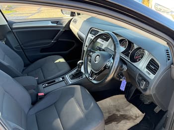 Used Volkswagen Golf 2016 for sale - 79752277: Photo