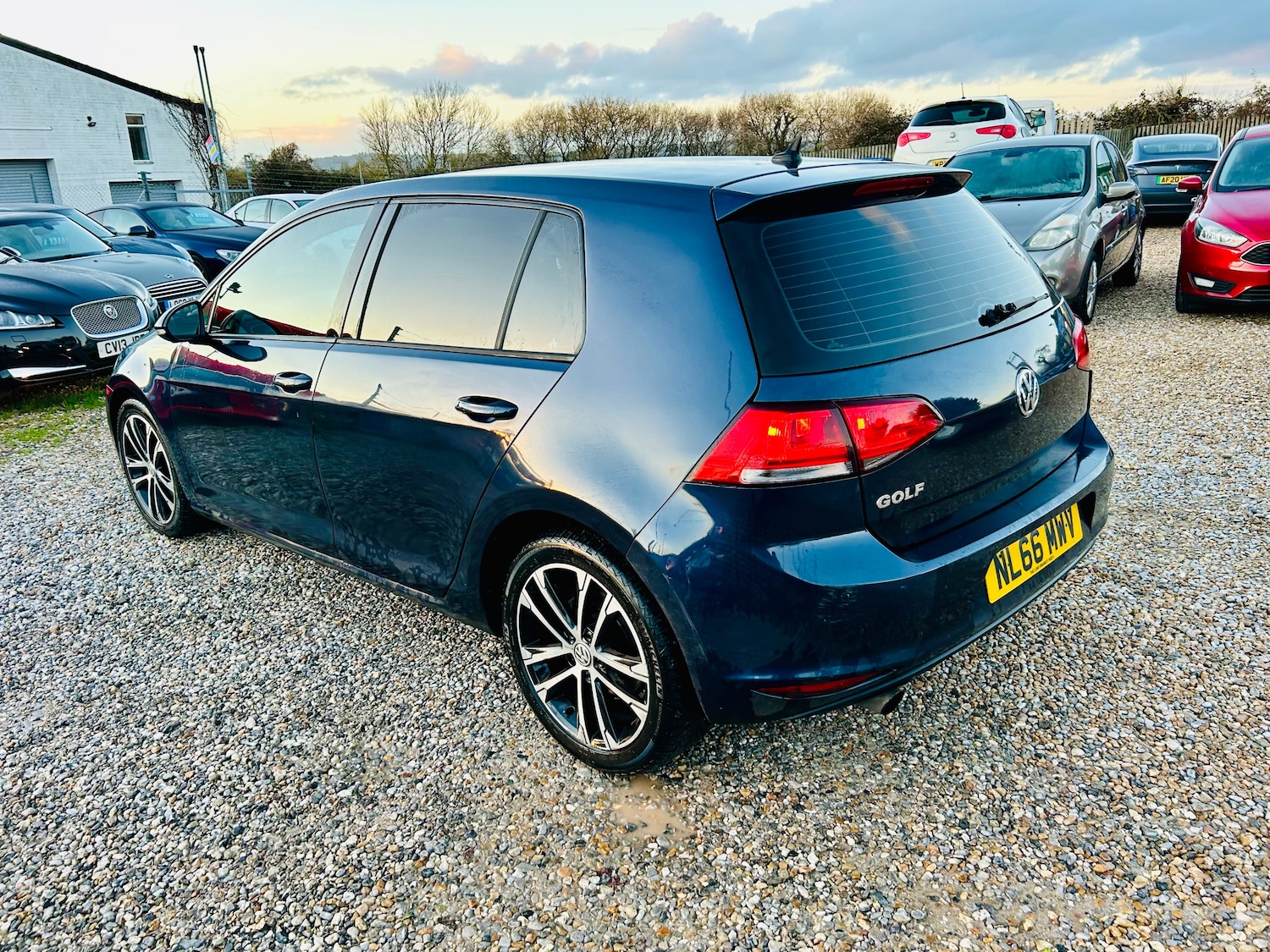 Used Volkswagen Golf 2016 for sale - 77010589: Photo 7