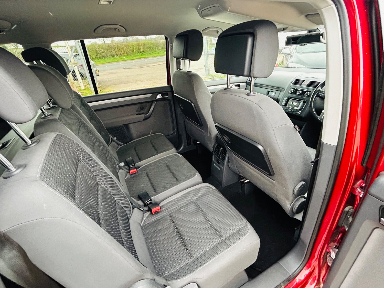 Used Volkswagen Touran 2014 for sale - 78049860: Photo 11