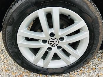 Used Volkswagen Touran 2014 for sale - 78049860: Photo