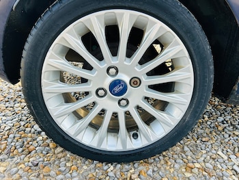 Used Ford Fiesta 2011 for sale - 77019203: Photo