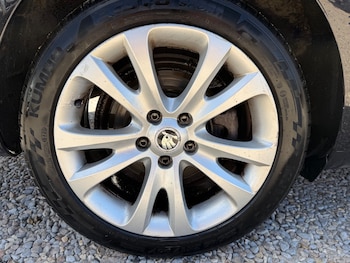 Used Skoda Superb 2015 for sale - 79390257: Photo