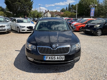 Used Skoda Superb 2015 for sale - 79390257: Photo