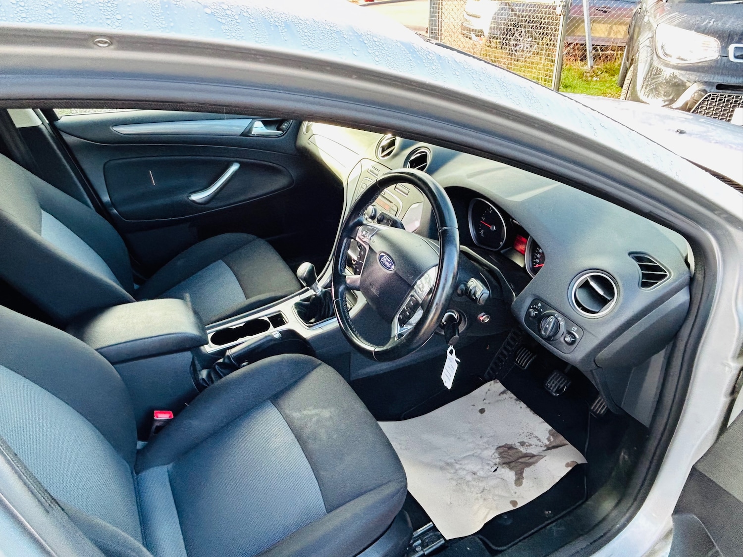 Used Ford Mondeo 2014 for sale - 76376802: Photo 4
