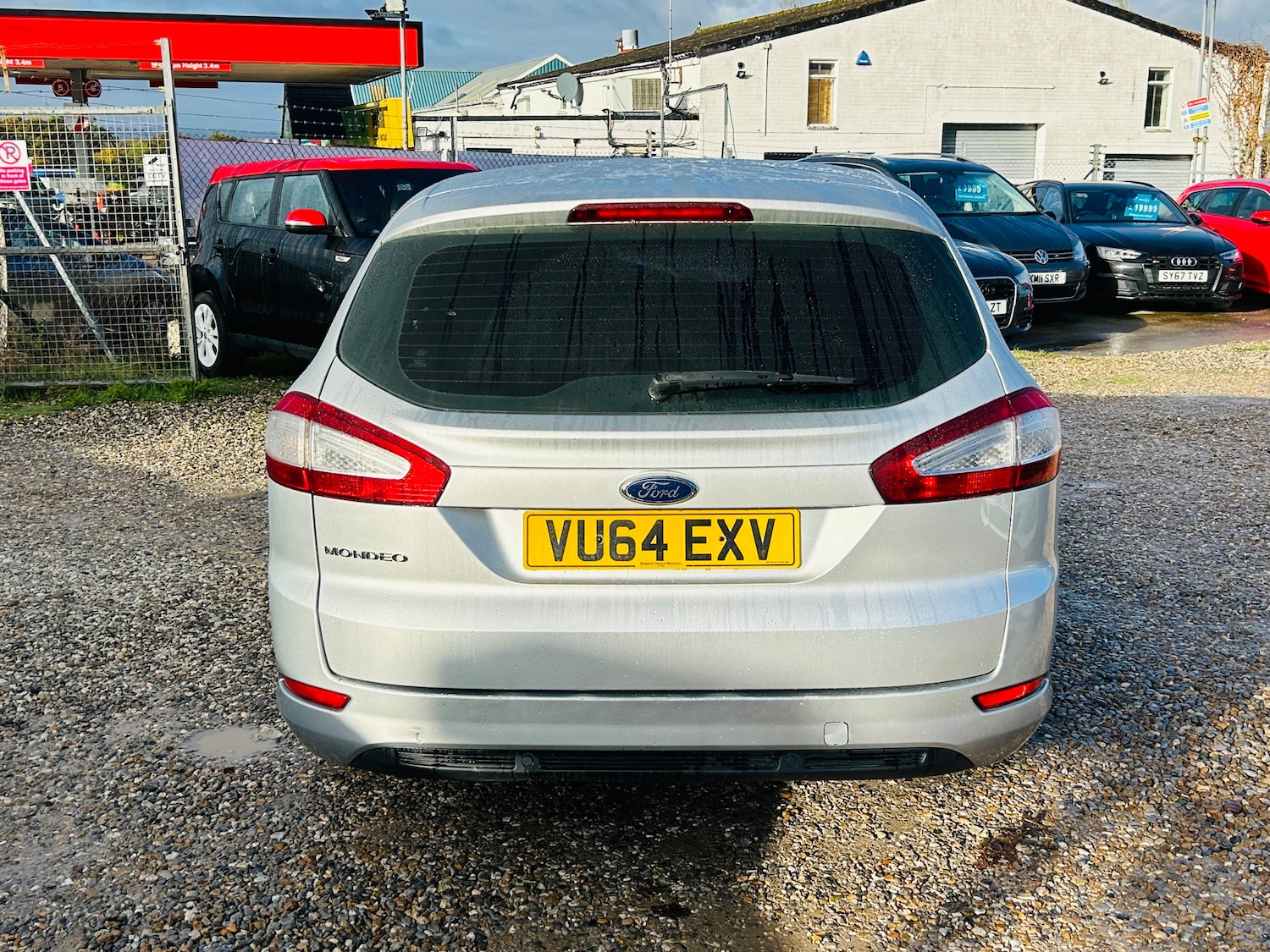 Used Ford Mondeo 2014 for sale - 76376802: Photo 8