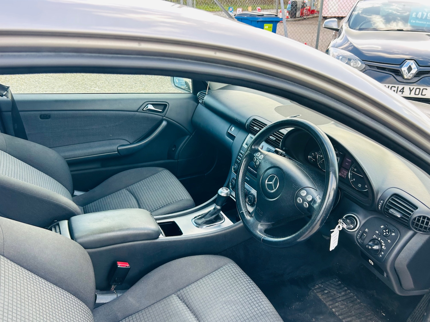 Used Mercedes-Benz C Class 2007 for sale - 78074845: Photo 3