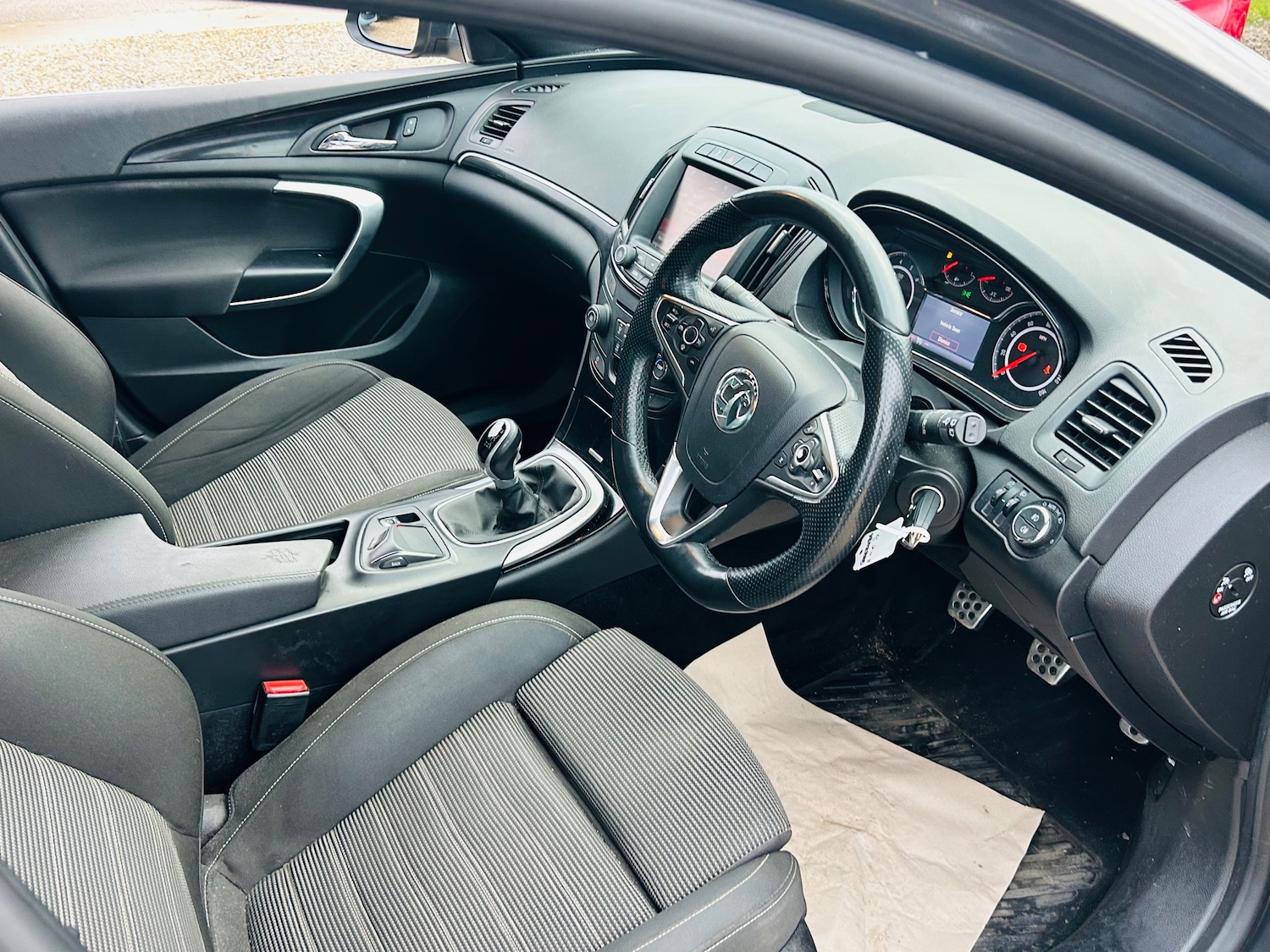 Used Vauxhall Insignia 2014 for sale - 77614666: Photo 3