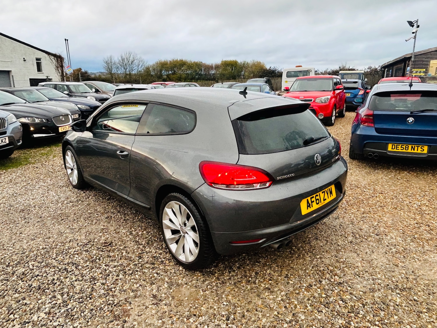 Used Volkswagen Scirocco 2011 for sale - 76731742: Photo 7