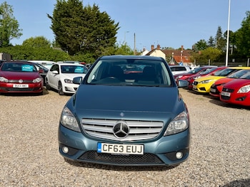 Used Mercedes-Benz B Class 2014 for sale - 78734294: Photo