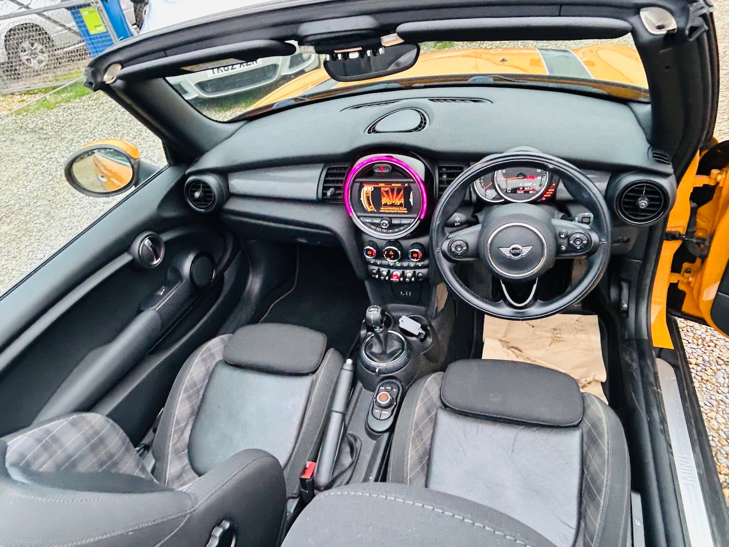 Used MINI Convertible 2016 for sale - 77054896: Photo 11