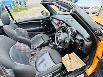 Used MINI Convertible 2016 for sale - 77054896: Photo