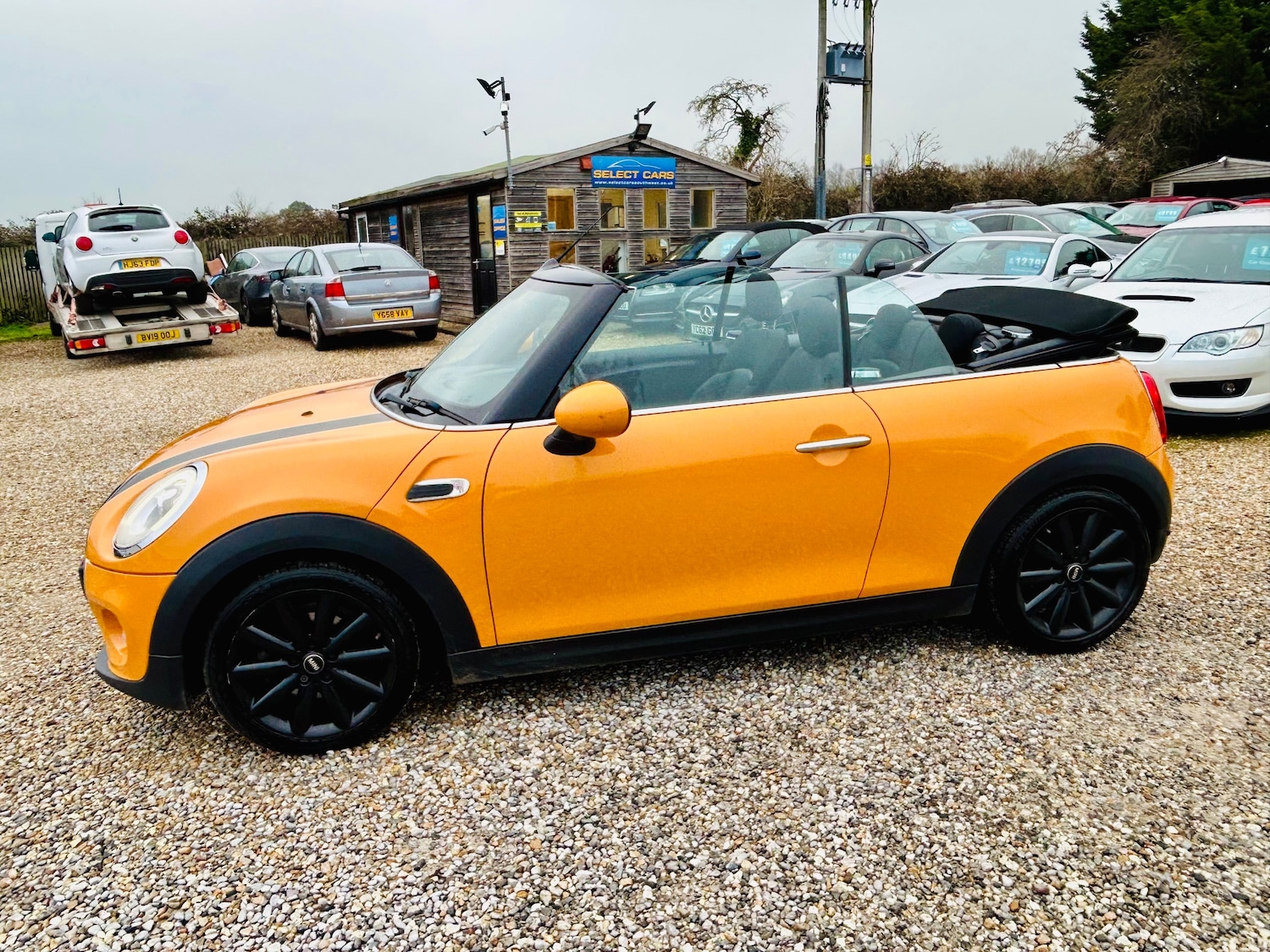Used MINI Convertible 2016 for sale - 77054896: Photo 6