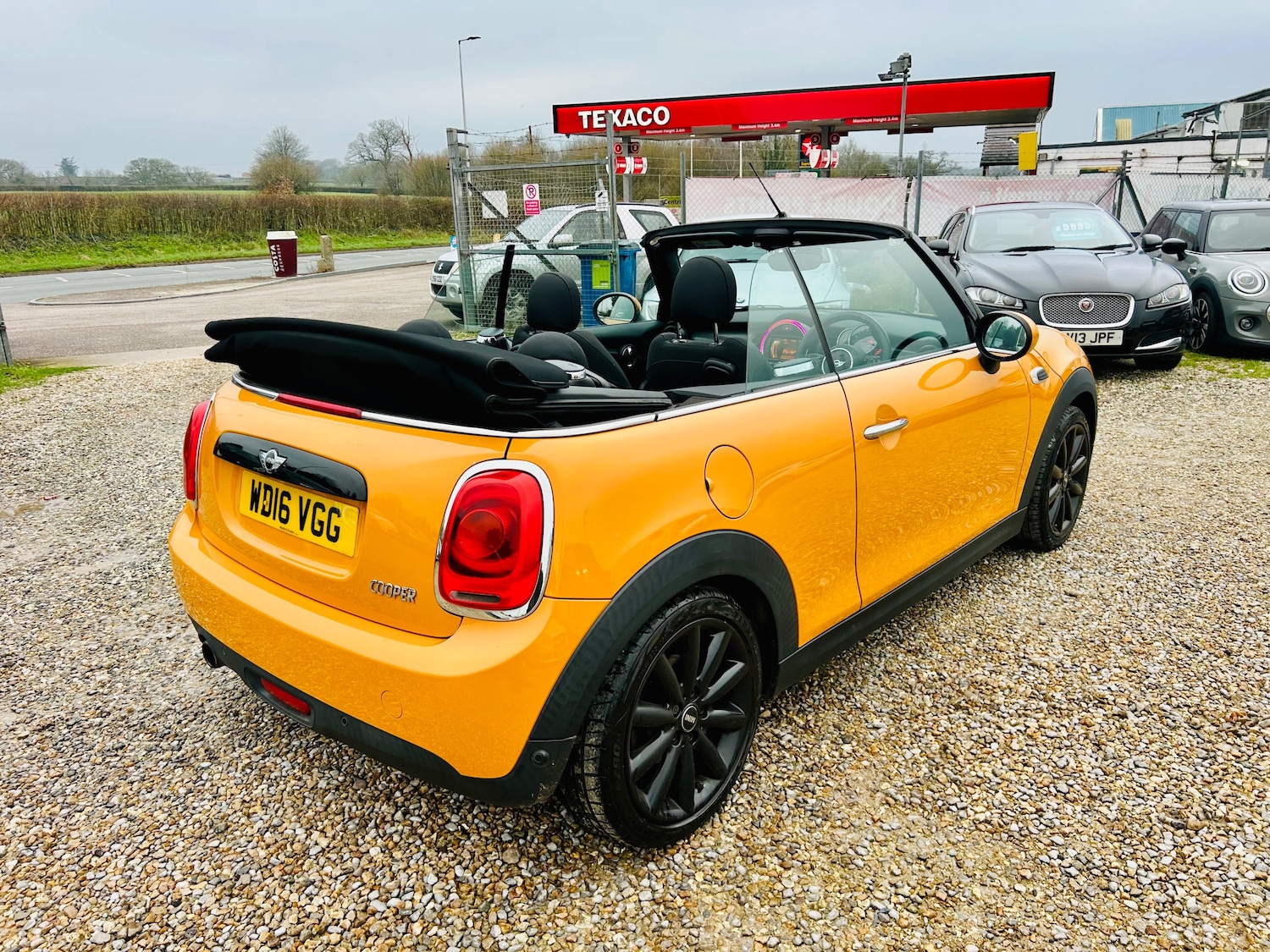Used MINI Convertible 2016 for sale - 77054896: Photo 9