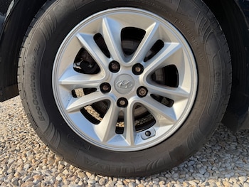 Used Hyundai i30 2015 for sale - 79319104: Photo