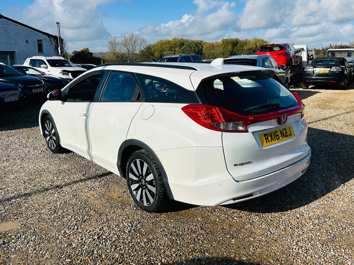 Used Honda Civic 2016 for sale - 76523416: Photo 7