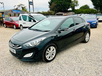 Used Hyundai i30 2014 for sale - 76155465: Photo 4