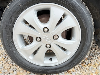 Used Hyundai i10 2011 for sale - 78576072: Photo