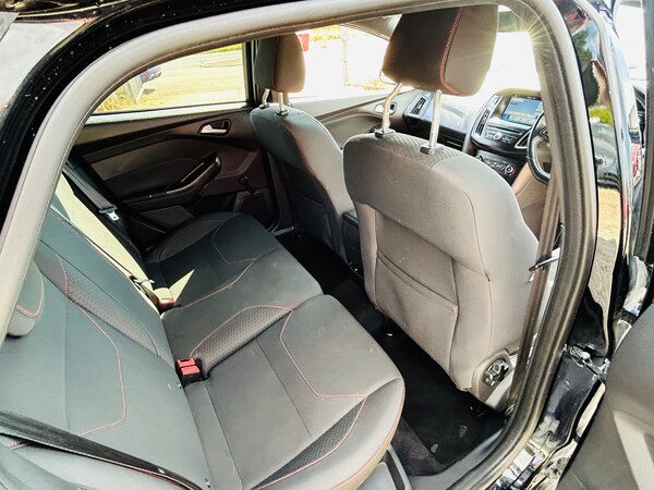 Used Ford Focus 2018 for sale - 75672438: Photo 11