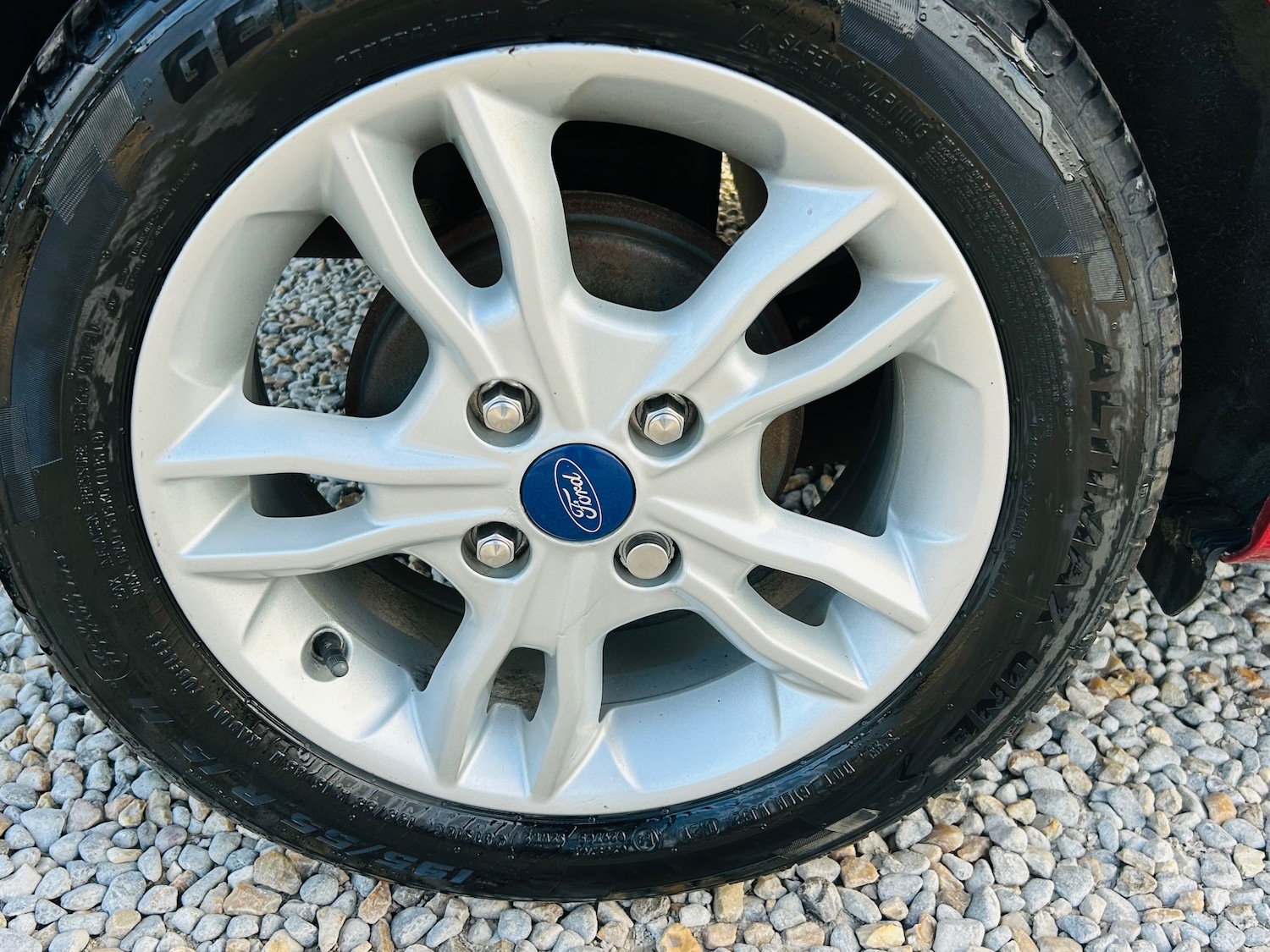 Used Ford Fiesta for sale - 78039457: Photo 2