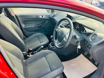 Used Ford Fiesta 2016 for sale - 78039457: Photo