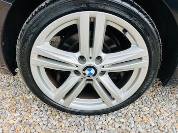 Used BMW 1 Series 2013 for sale - 76006593: Photo 2
