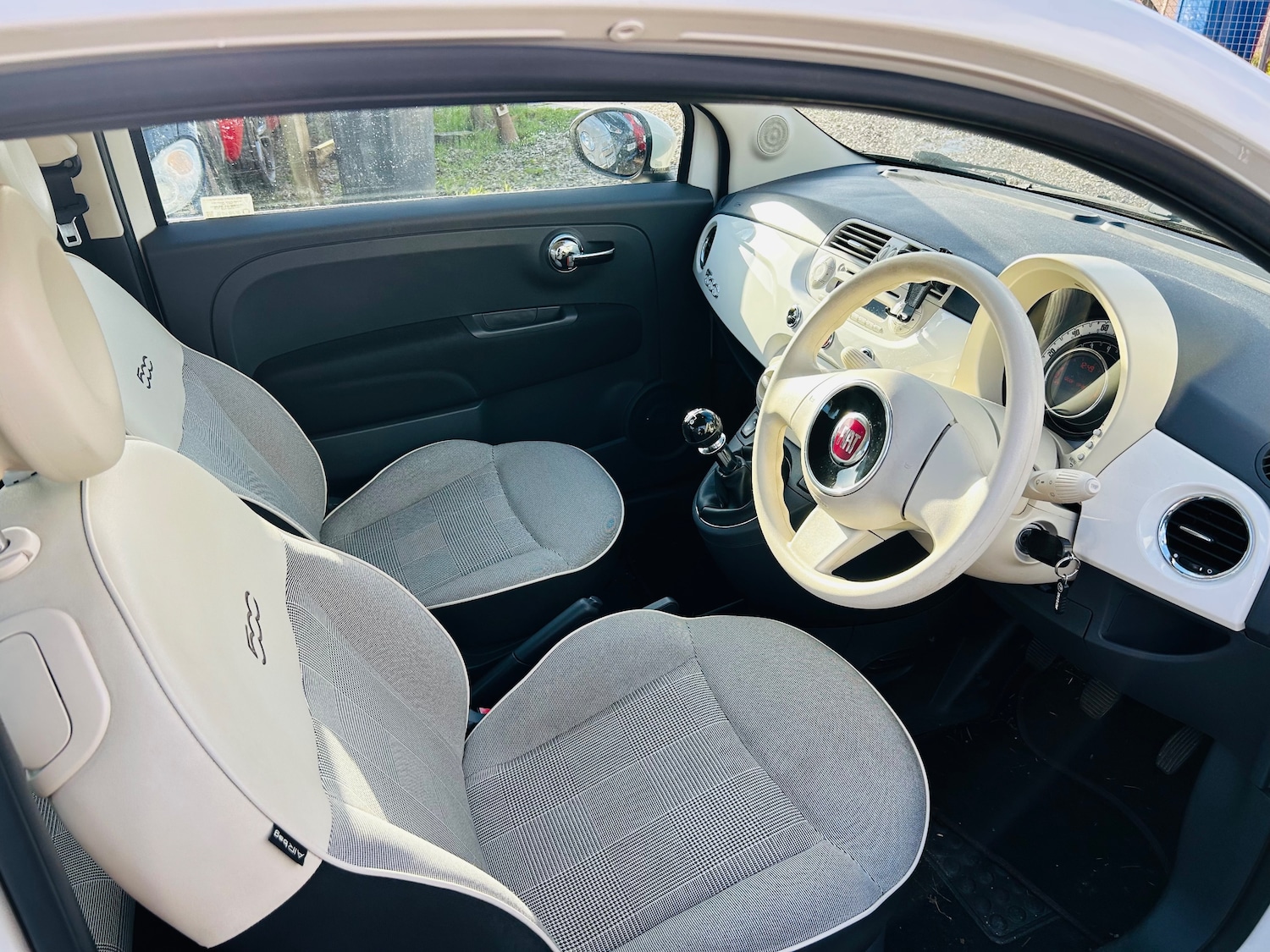 Used Fiat 500 2015 for sale - 76931720: Photo 2