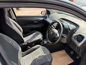 Used Peugeot 108 2017 for sale - 79319109: Photo
