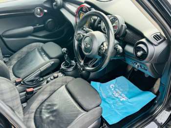Used MINI Hatch 2017 for sale - 73041391: Photo