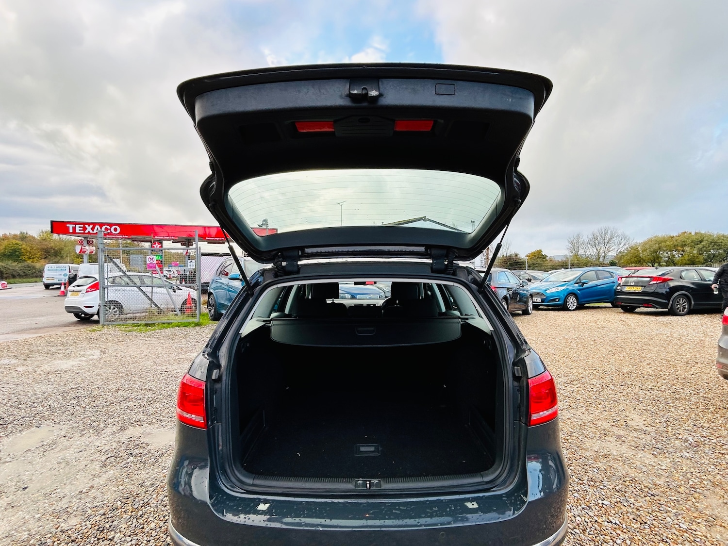 Used Volkswagen Passat 2011 for sale - 76514696: Photo 12