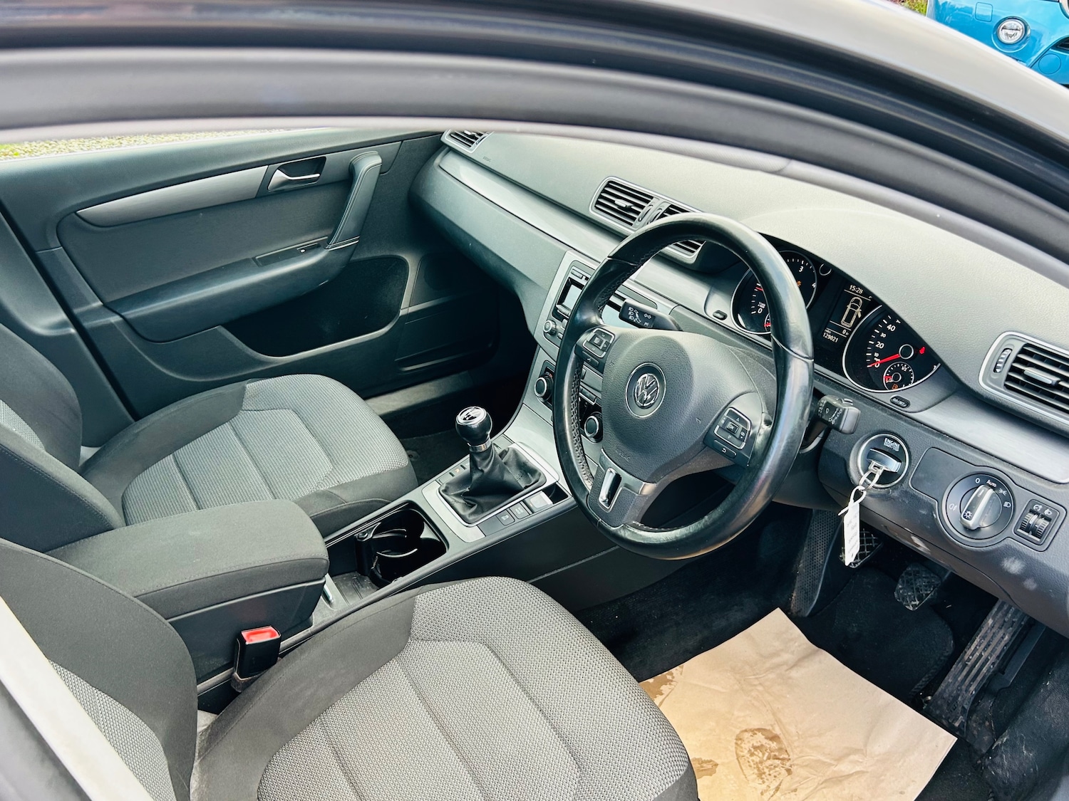 Used Volkswagen Passat 2011 for sale - 76514696: Photo 3