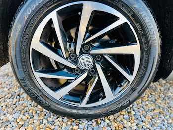 Used Volkswagen Golf 2019 for sale - 77269423: Photo