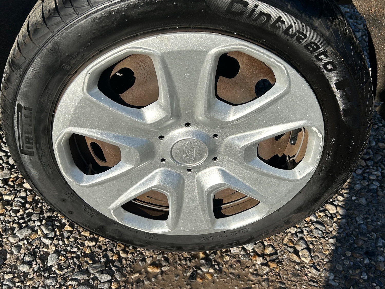 Used Ford Fiesta 2011 for sale - 76635933: Photo 4