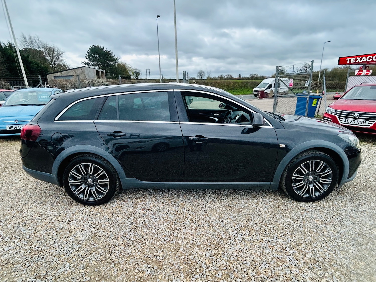 Used Vauxhall Insignia 2014 for sale - 77826610: Photo 8