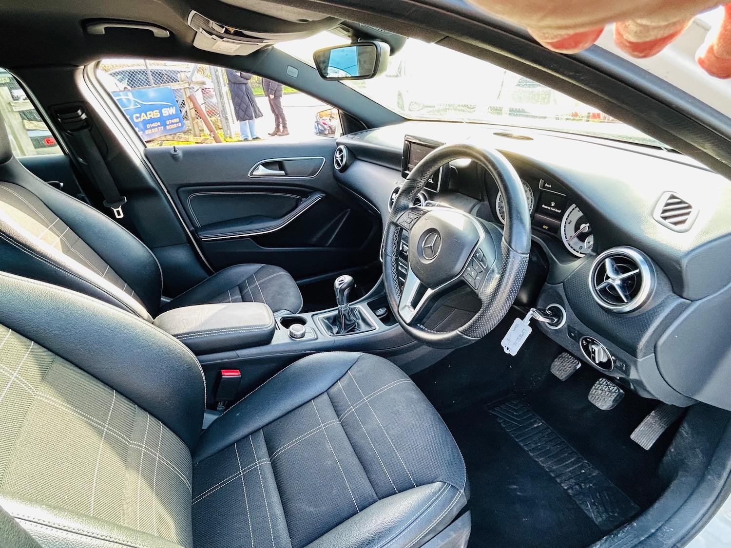 Used Mercedes-Benz A-Class 2014 for sale - 77688197: Photo 2