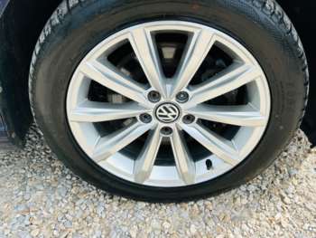 Used Volkswagen Passat 2017 for sale - 74812394: Photo