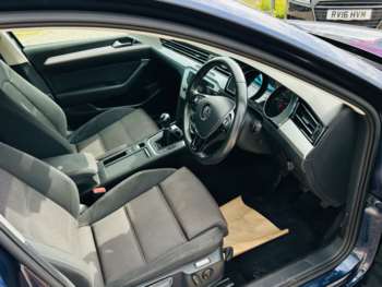 Used Volkswagen Passat 2017 for sale - 74812394: Photo
