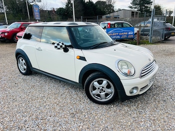 MINI Hatch feature image