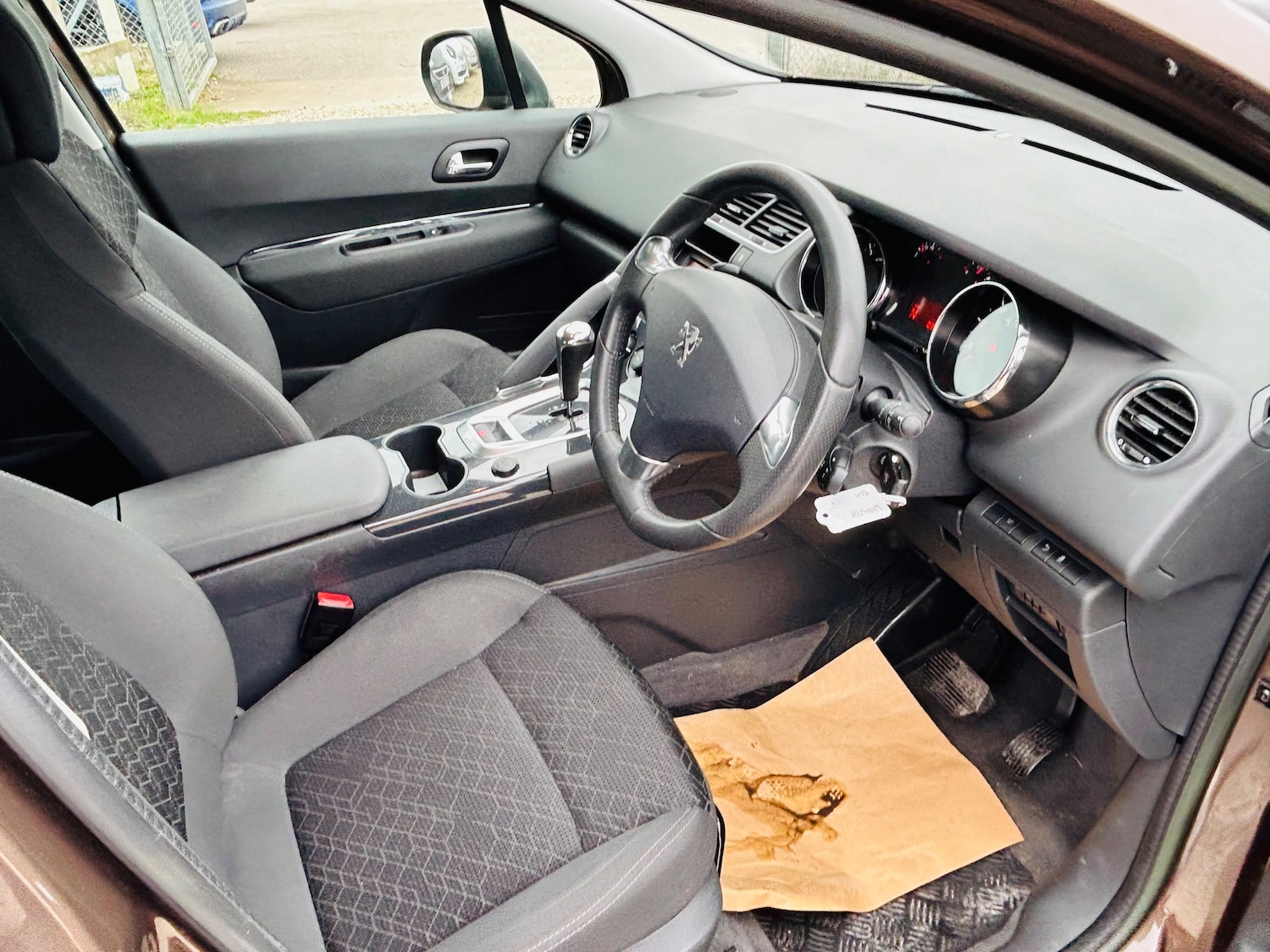 Used Peugeot 3008 2014 for sale - 76316053: Photo 3