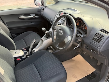 Used Toyota Auris 2008 for sale - 79535111: Photo