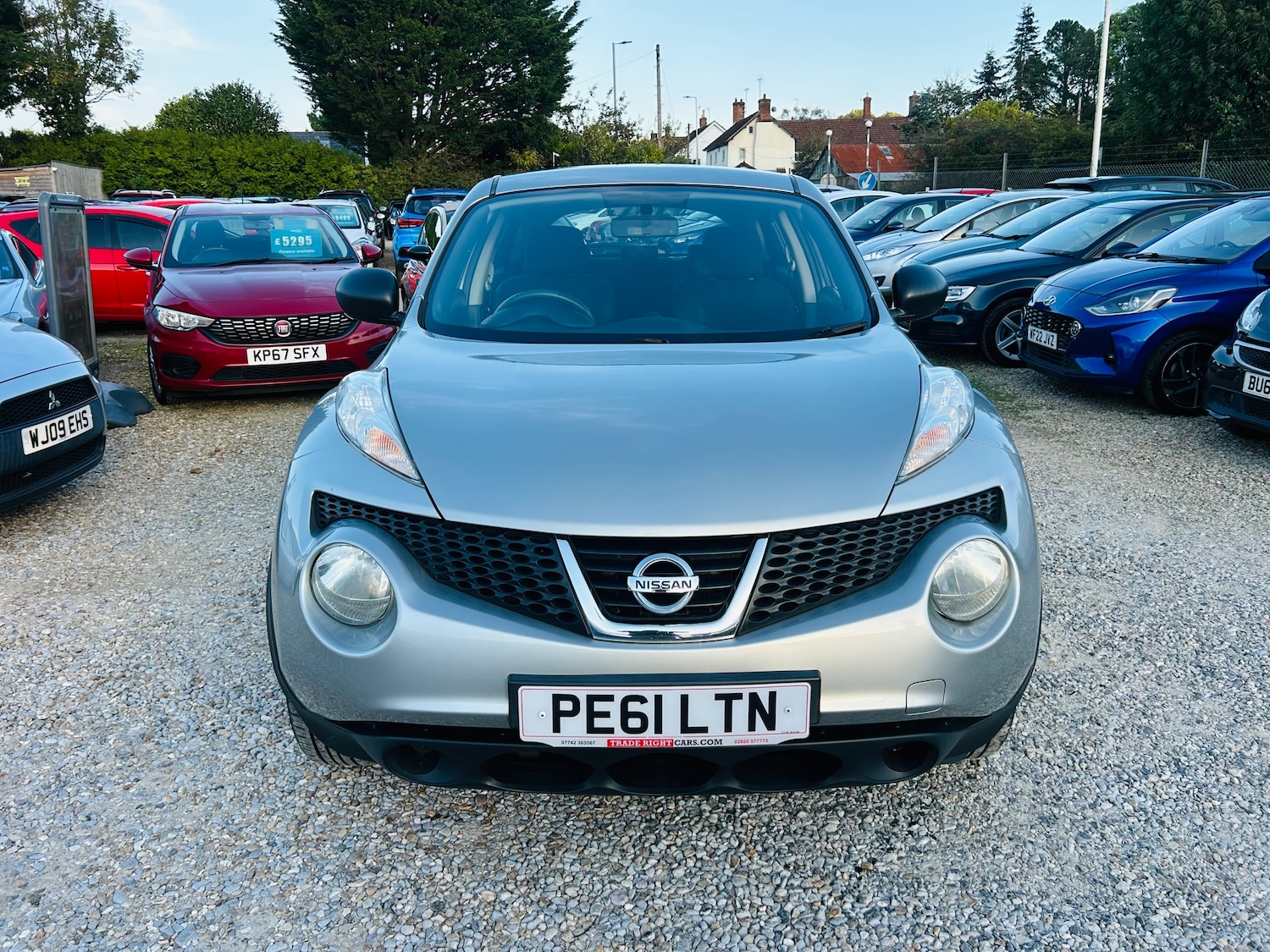 Used Nissan Juke 2011 for sale - 76224928: Photo 4