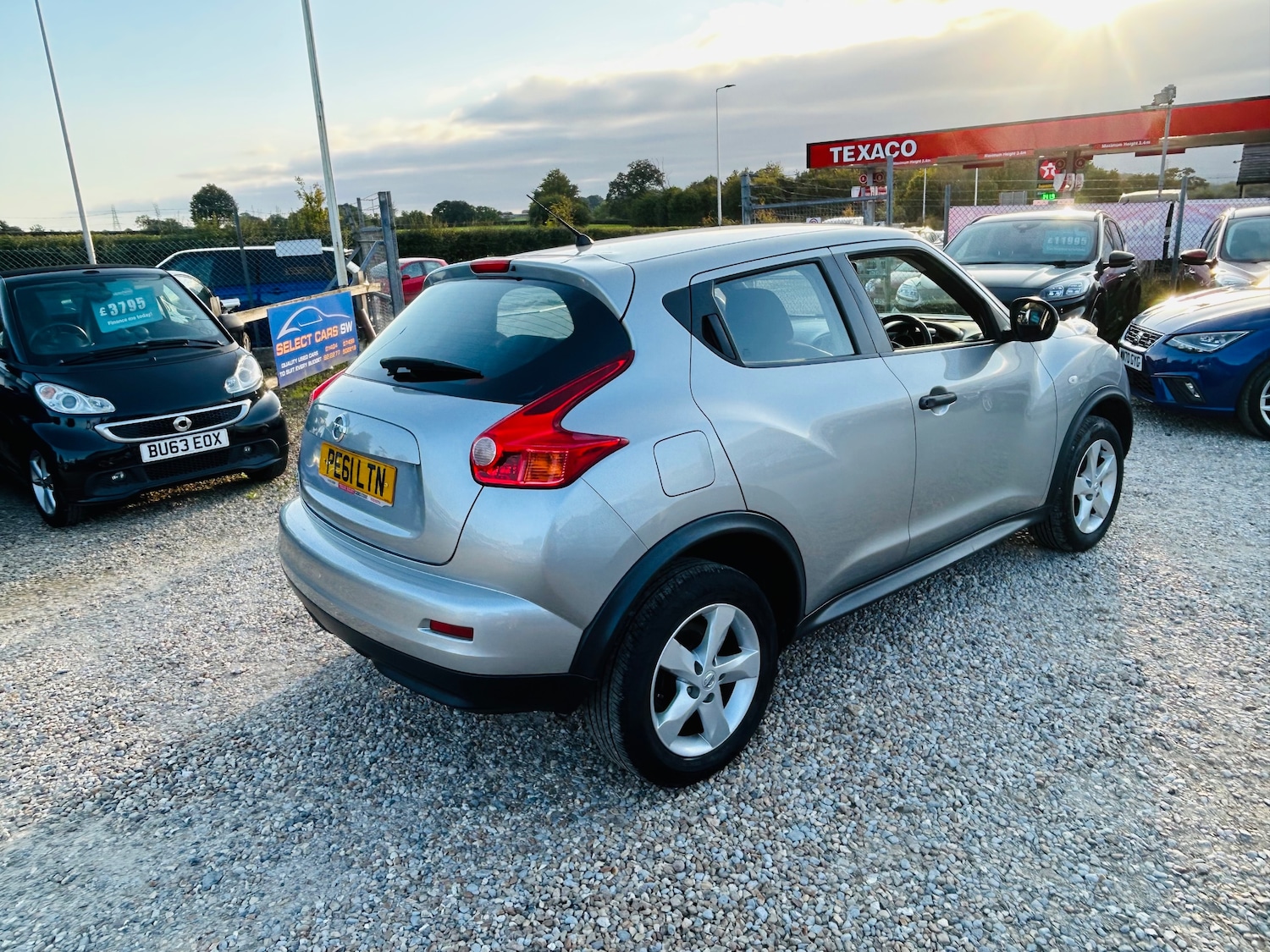Used Nissan Juke 2011 for sale - 76224928: Photo 9