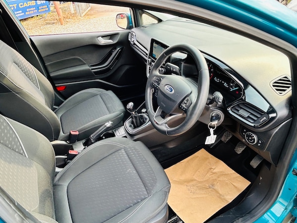 Used Ford Fiesta 2018 for sale - 75637215: Photo 3