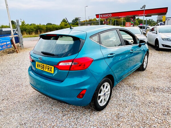 Used Ford Fiesta 2018 for sale - 75637215: Photo 9