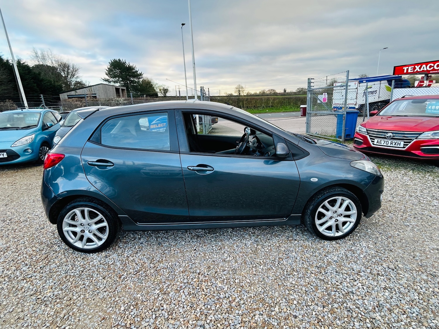 Used Mazda Mazda2 2011 for sale - 77740155: Photo 10