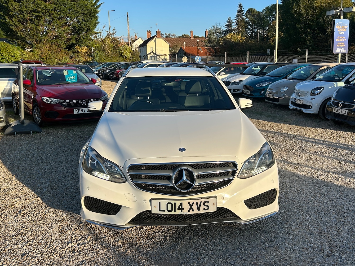Used Mercedes-Benz E Class 2014 for sale - 76373339: Photo 4