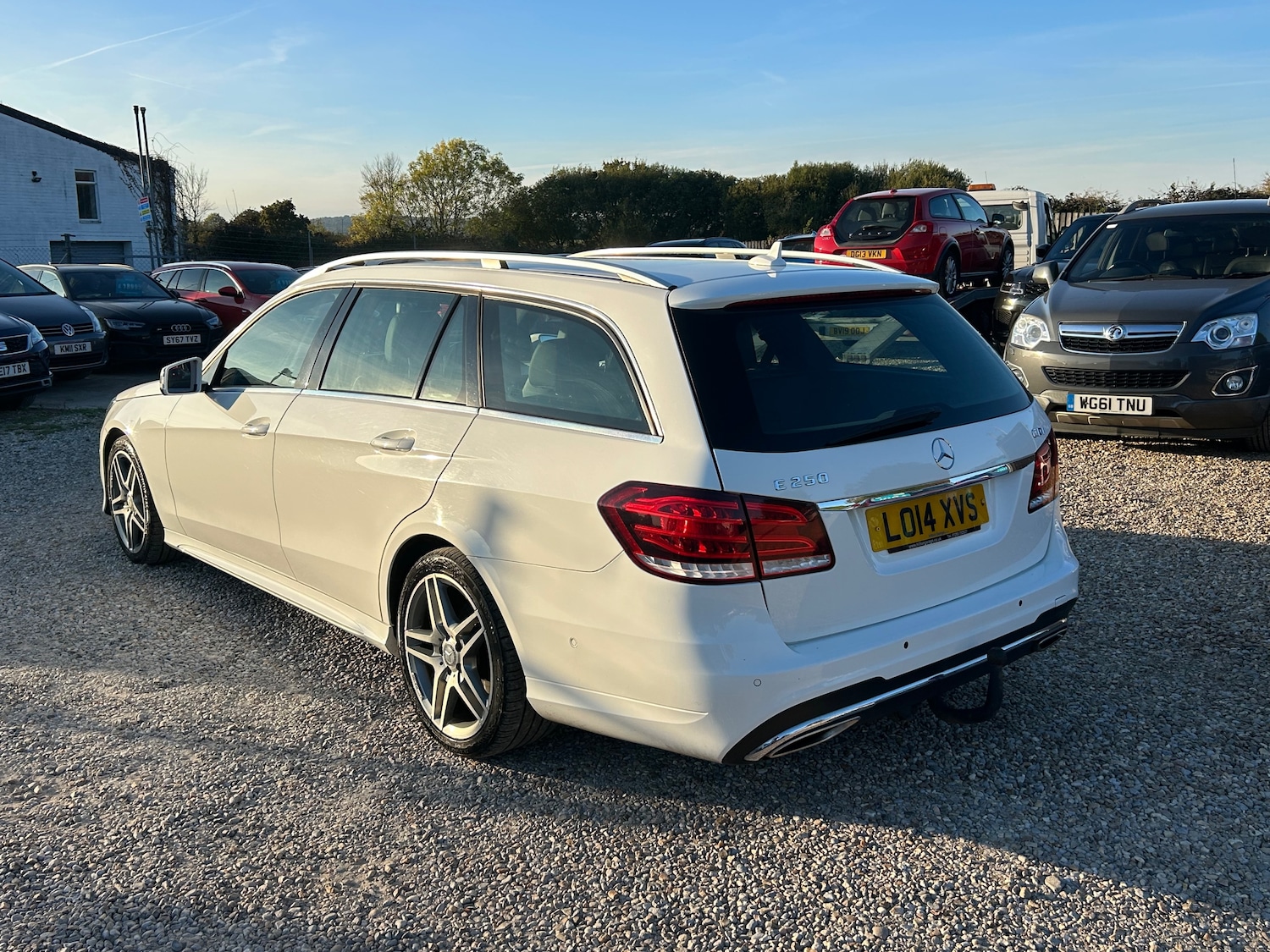 Used Mercedes-Benz E Class 2014 for sale - 76373339: Photo 7